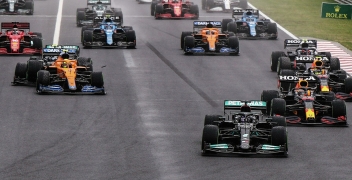 Формула-1 в сезоне-2021: промежуточные итоги чемпионата в летнюю паузу